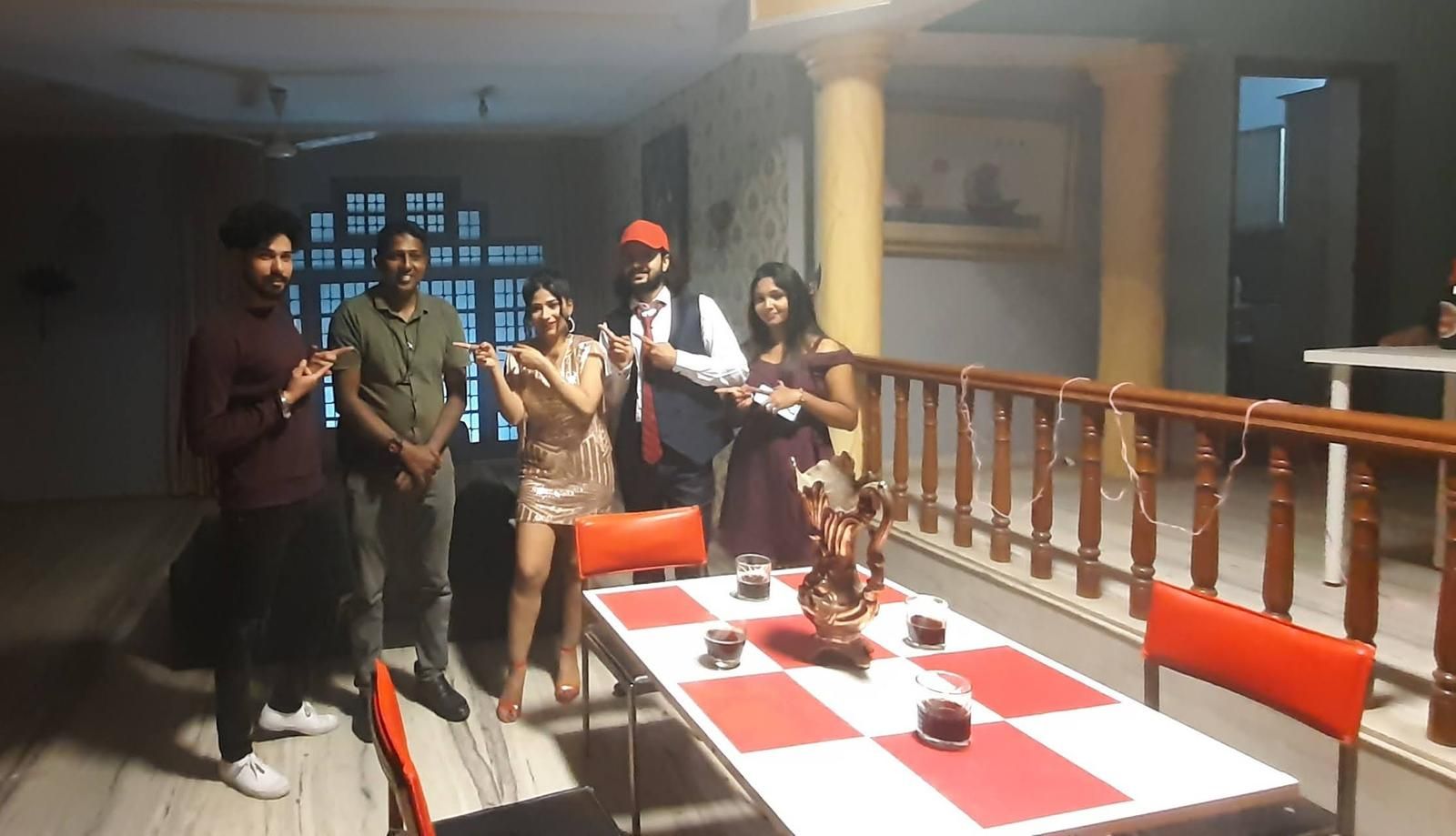 Working Scene 24